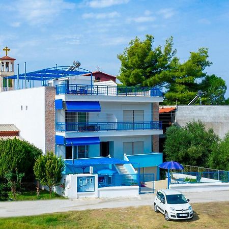 Toroni Alpha Studios Екстериор снимка